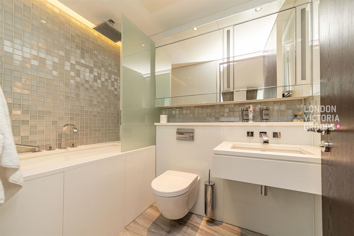 5 Moor Lane, LONDON